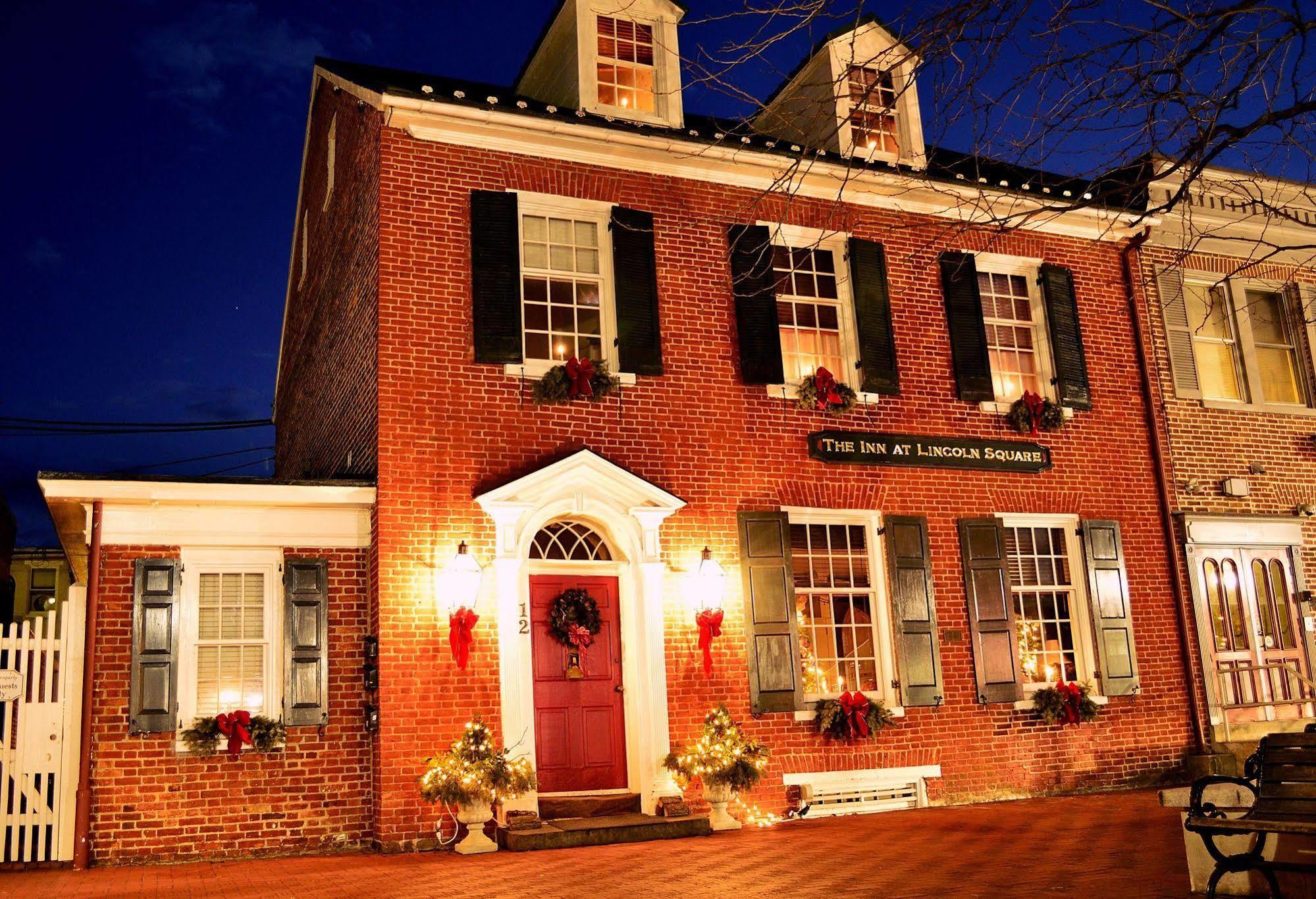 The Inn At Lincoln Square Gettysburg Exterior photo